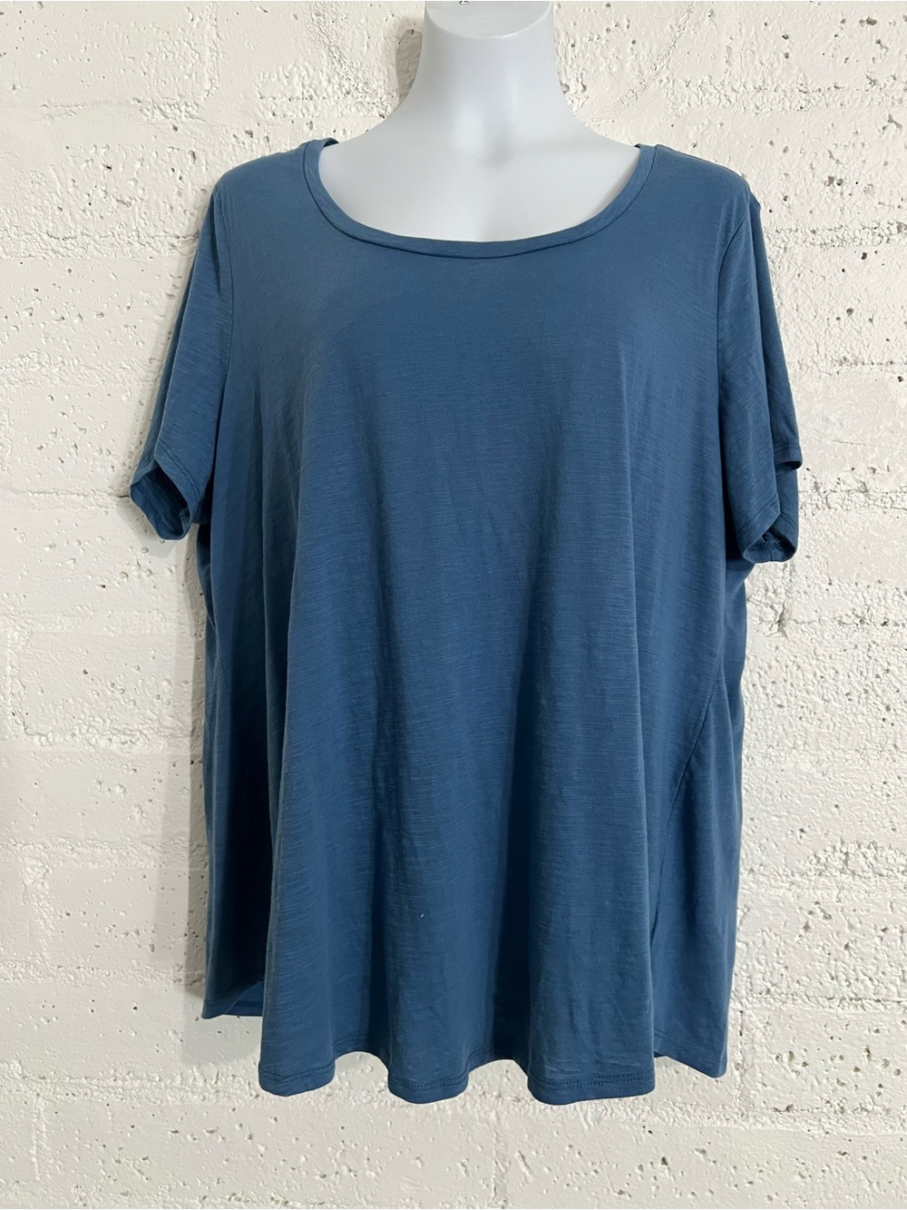 Unity World Wear Womens Plus Top 3X Blue Short Sleeve Slub Knit Scoop Neck G6